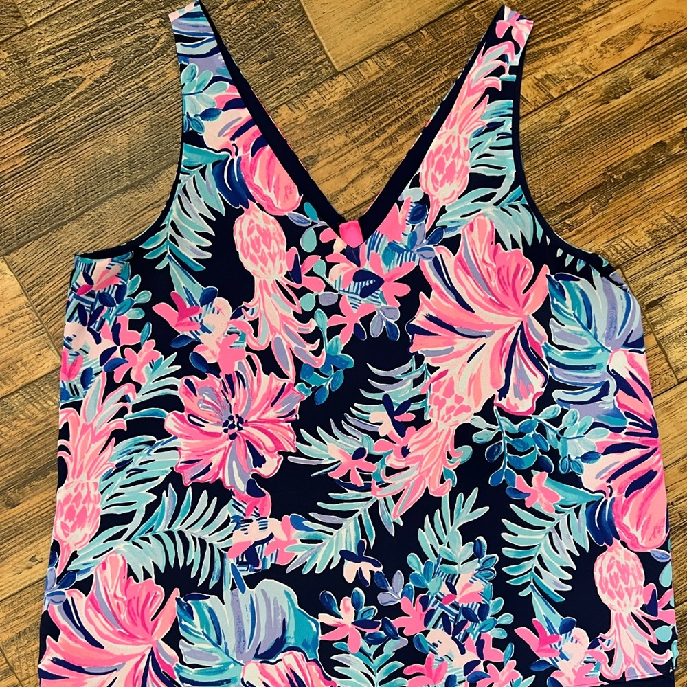 Lilly Pulitzer Top, Size LG